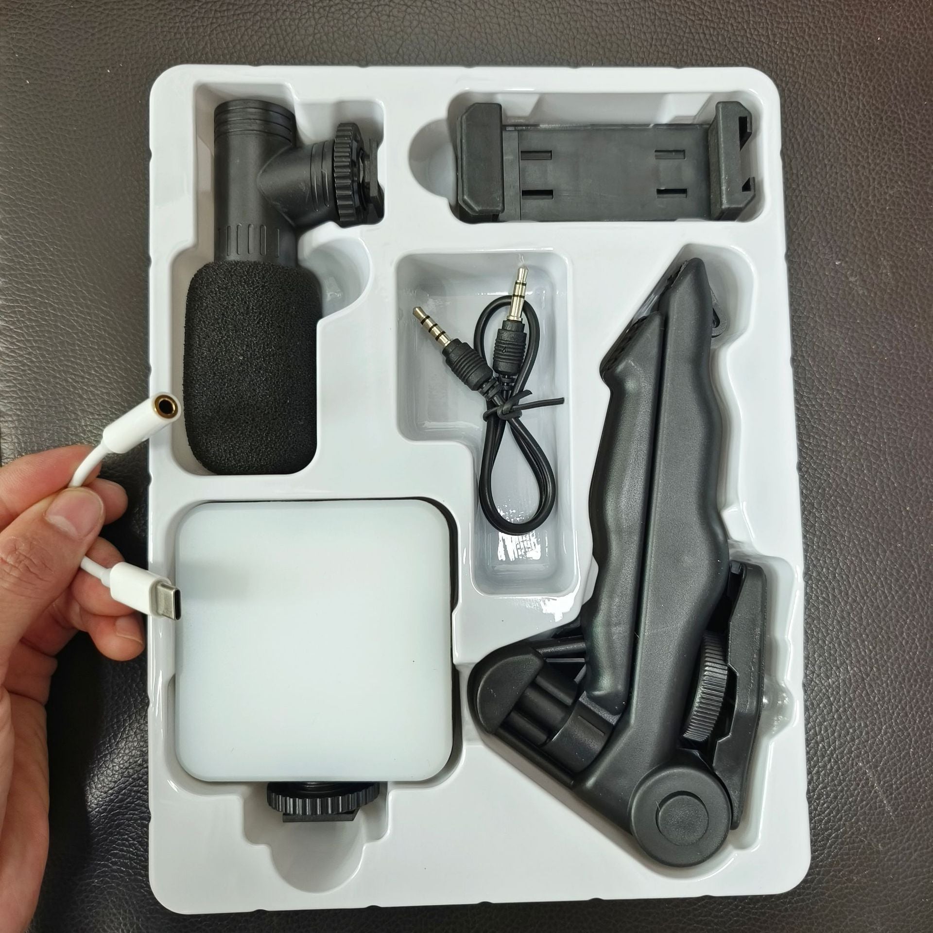 Pocket Fill Light with Microphone – LED Photography & Video Light